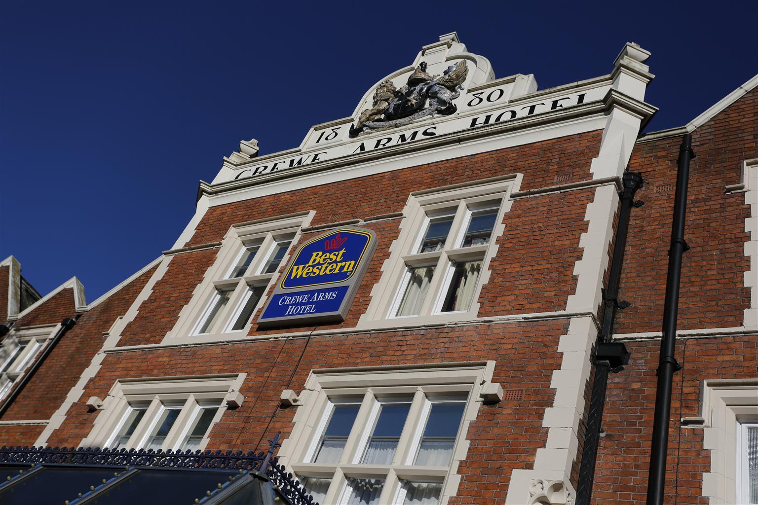 Crewe Arms Hotel Exterior photo